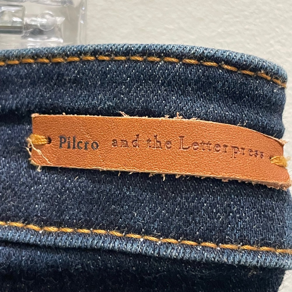 Pilcro Anthropologie High Rise Bootcut Jeans Dark Wash Button Split Hem Size 29 - Picture 6 of 7